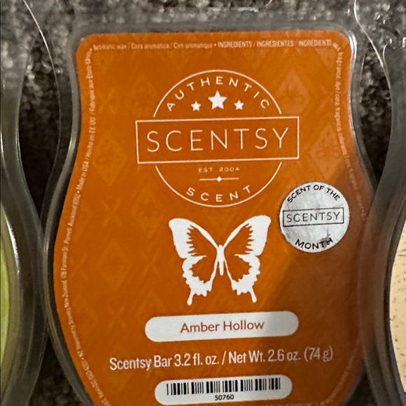 Scentsy wax 6 bars. Discontinued scents  new - Picture 5 of 8